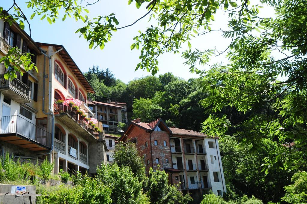 Locanda Del Pittore Arcumeggia ภายนอก รูปภาพ
