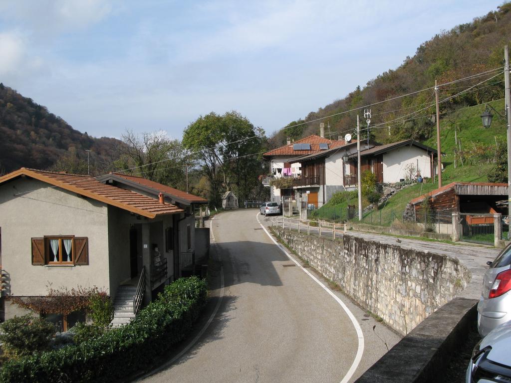 Locanda Del Pittore Arcumeggia ภายนอก รูปภาพ